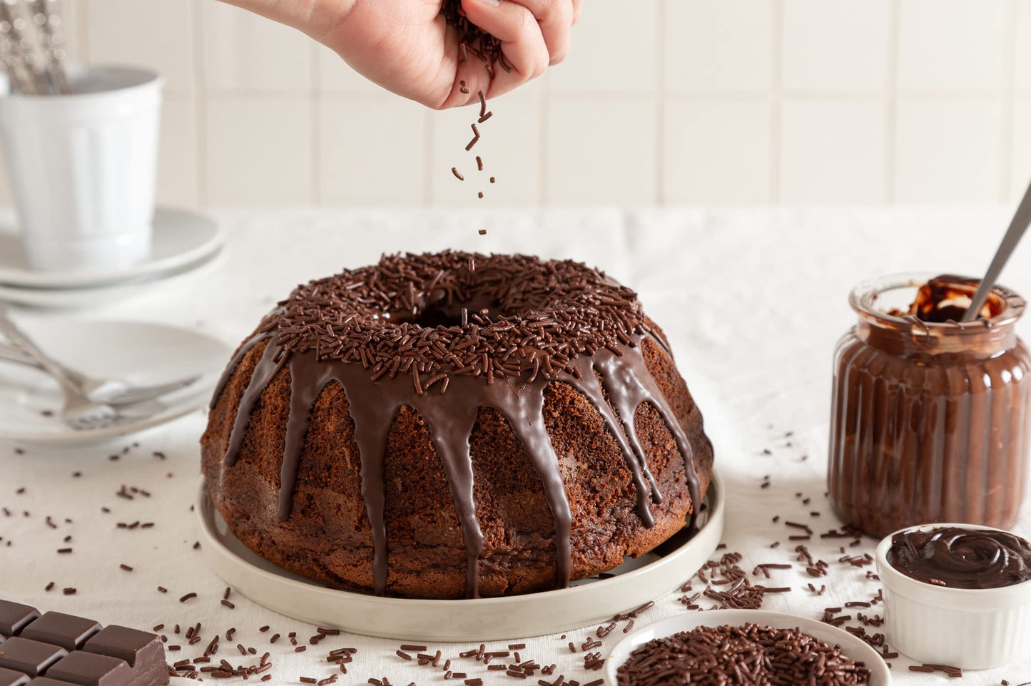 Chocolate Sprinkles - 6 Pounds - Bulk Chocolate Jimmies - Brown Sprinkles for Baking, Cupcakes, Cookies, Ice Cream, Toppings